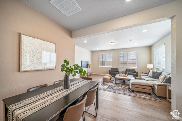 Photo 3 for MLS #2100280 at 126 N Bear River Rd #135