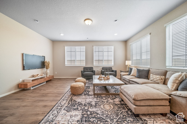 Photo 4 for MLS #2100280 at 126 N Bear River Rd #135