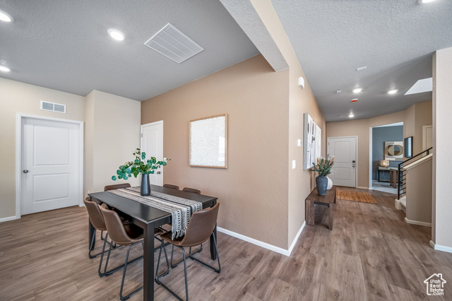 Photo 2 for MLS #2100280 at 126 N Bear River Rd #135