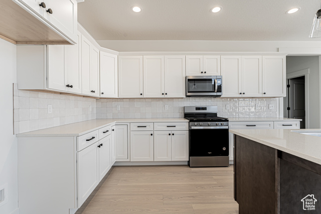 Photo 4 for MLS #2100281 at 933 N Banner Dr #607