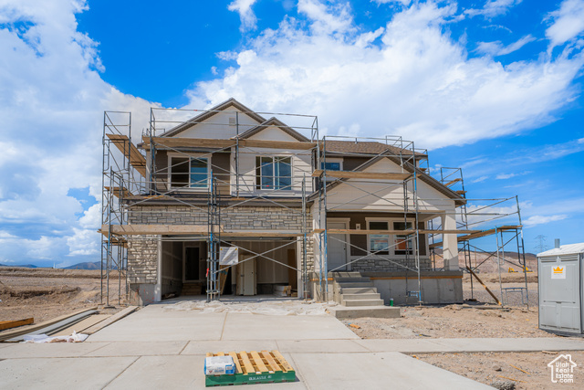 MLS #2100312 - 913 N Banner Dr #610