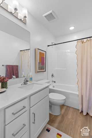 Photo 30 for MLS #2100373 at 201 W 3175 South #634