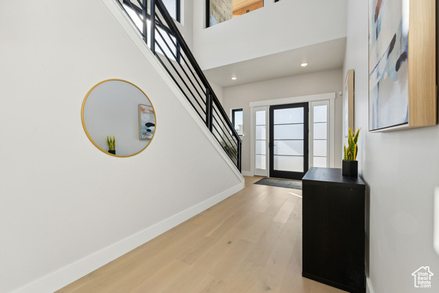 Photo 3 for MLS #2100398 at 1936 W Dotterel Cir