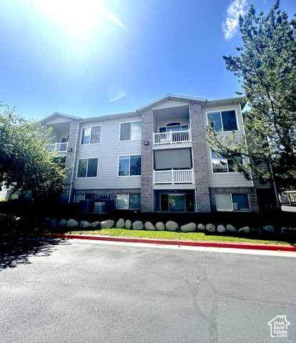 1162 E 6600 S #311, Murray UT 84121