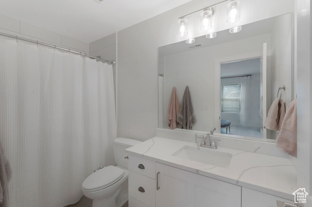 Photo 9 for MLS #2100408 at 14738 S Woods Landing Ct