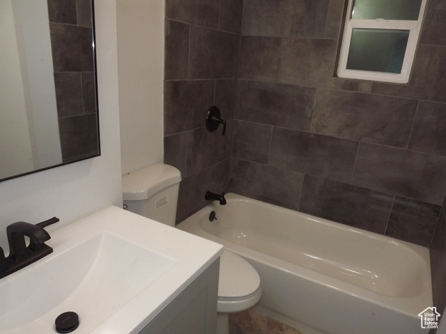 Photo 22 for MLS #2100411 at 3567 Adams Ave