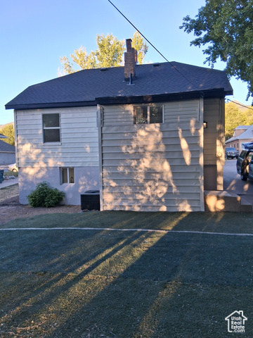 Photo 25 for MLS #2100411 at 3567 Adams Ave