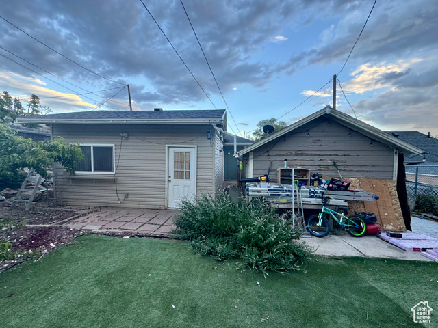Photo 44 for MLS #2100414 at 680 Kershaw St