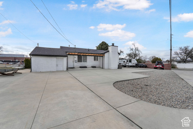Photo 3 for MLS #2100415 at 5769 S Hillside Dr