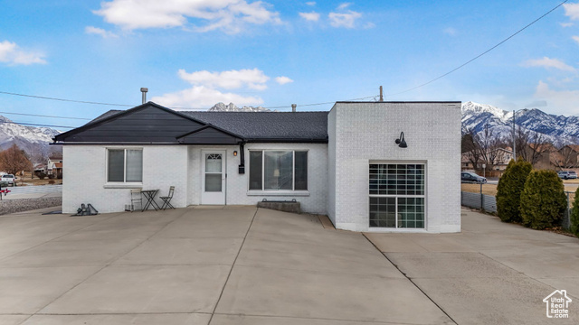 5769 S HILLSIDE DR, Murray UT 84107