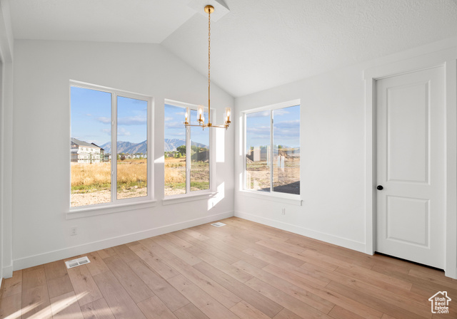 Photo 25 for MLS #2100422 at 287 E 1150 North #73