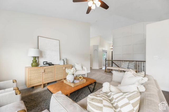 Photo 5 for MLS #2100432 at 4065 E Comanche St