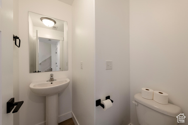 Photo 11 for MLS #2100433 at 3377 S Erin Ave