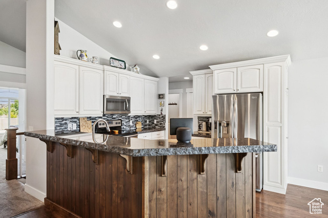 Photo 12 for MLS #2100441 at 393 S Roadster Ln