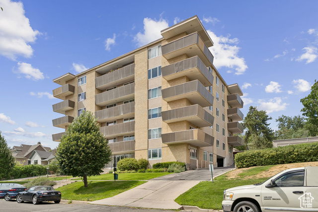 Photo 22 for MLS #2100501 at 521 E 5th Ave #206