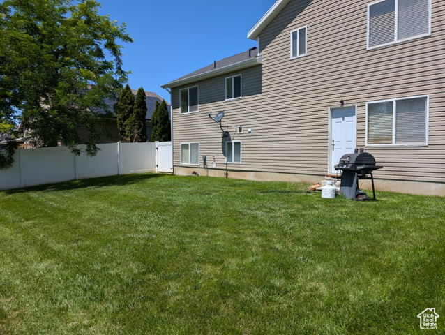 Photo 20 for MLS #2100535 at 2237 W Craig Ln