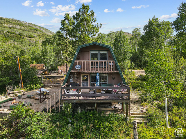 Photo 6 for MLS #2100541 at 127 Comanche Pass #127