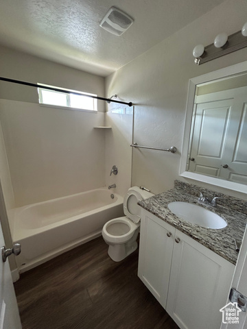 Photo 8 for MLS #2100545 at 1772 E Skyline Dr #L1