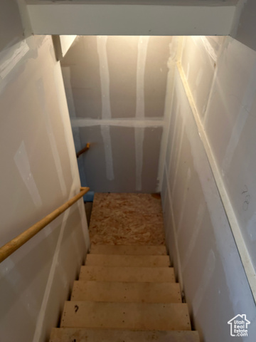 Photo 15 for MLS #2100545 at 1772 E Skyline Dr #L1