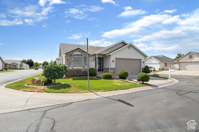 4593 PROMENADE DR, Roy UT 84067