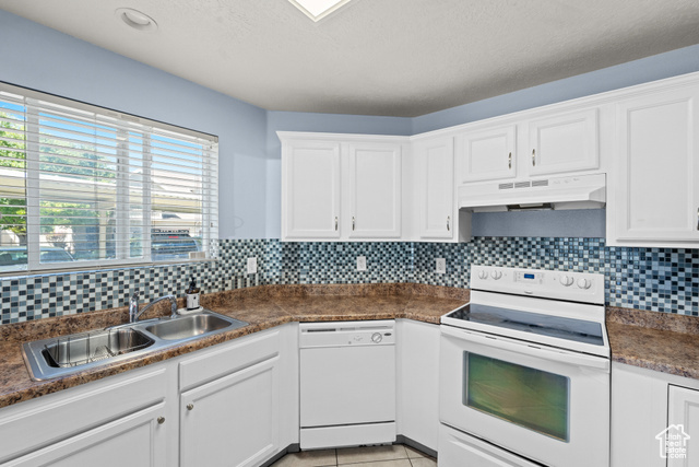 Photo 4 for MLS #2100552 at 3821 S Kingsbury Ln #B2