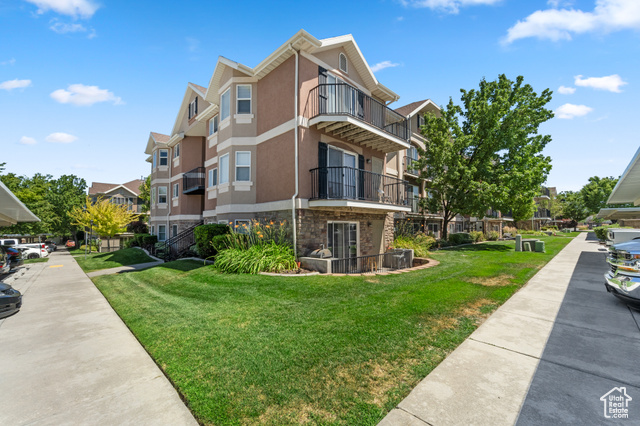 Photo 35 for MLS #2100552 at 3821 S Kingsbury Ln #B2