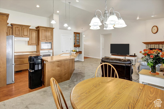 Photo 8 for MLS #2100560 at 1184 W Margaret Rose Dr