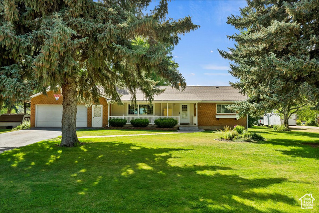 185 N 6800 E, Huntsville UT 84317