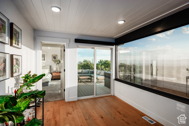 Photo 11 for MLS #2100587 at 1802 S Wasatch Dr