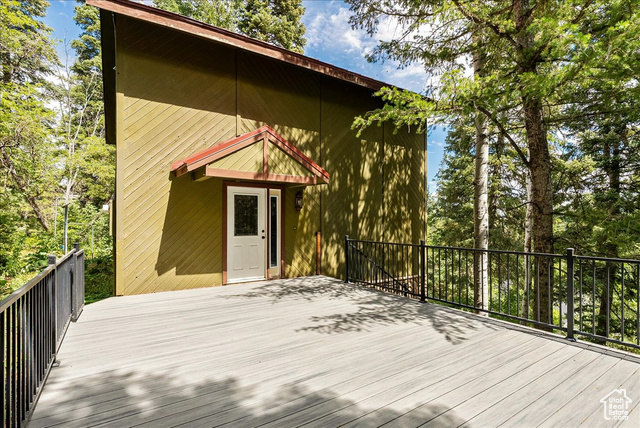 Photo 7 for MLS #2100591 at 30 St Moritz Ter