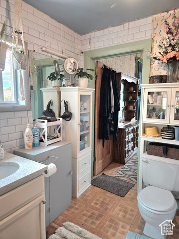 Photo 10 for MLS #2100592 at 310 S Main St