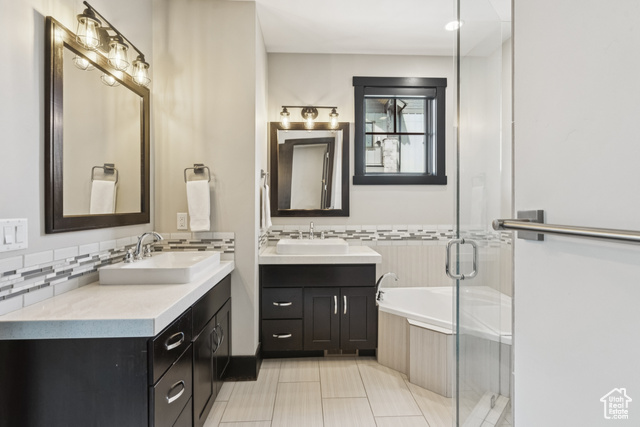 Photo 42 for MLS #2100606 at 3668 Blackstone Dr