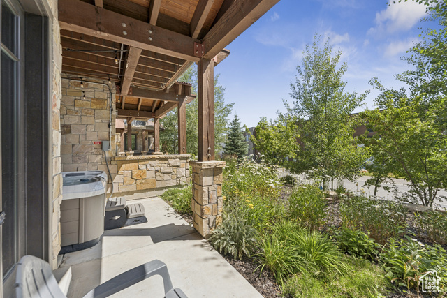 Photo 71 for MLS #2100606 at 3668 Blackstone Dr