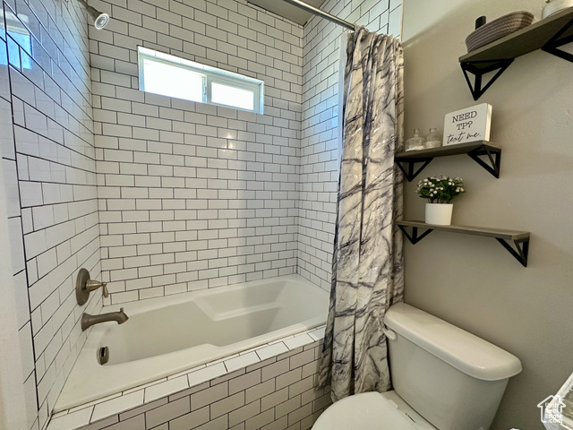 Photo 14 for MLS #2100610 at 1017 S 175 East