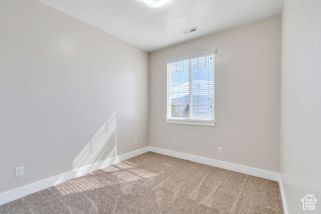 Photo 18 for MLS #2100611 at 1972 N Hillcrest Rd