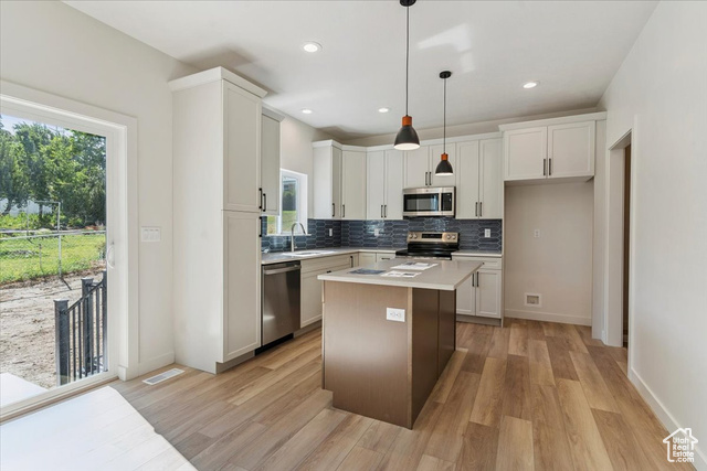 Photo 4 for MLS #2100629 at 4068 S Porter Ave