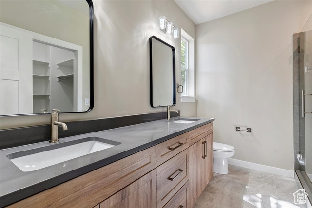 Photo 16 for MLS #2100633 at 552 E 41st St