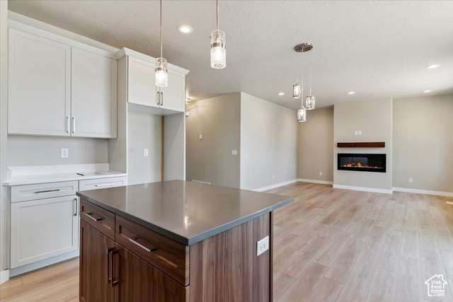 Photo 13 for MLS #2100633 at 552 E 41st St