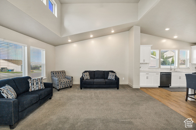 Photo 2 for MLS #2100654 at 1091 E 480 South