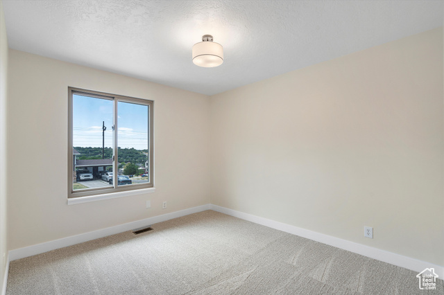 Photo 20 for MLS #2100666 at 1410 E 12th St