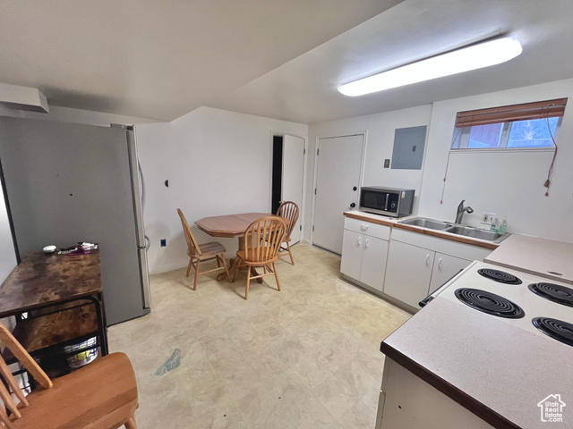Photo 12 for MLS #2100700 at 3018 W 4100 South
