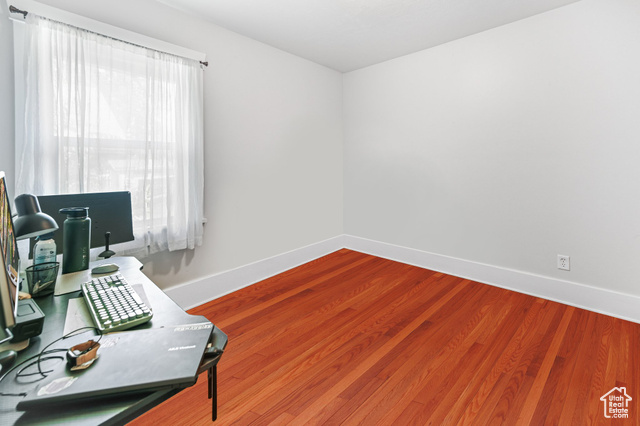 Photo 6 for MLS #2100710 at 440 N 400 East
