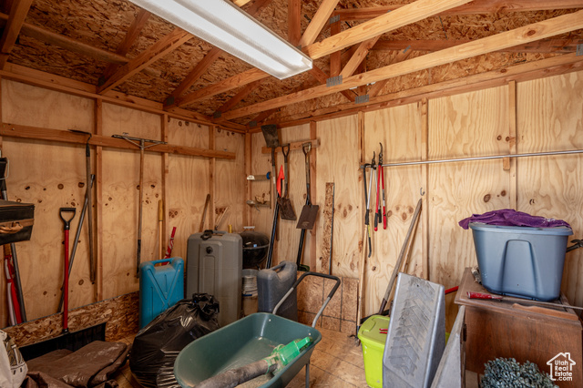 Photo 73 for MLS #2100715 at 2085 S Eagle Loop