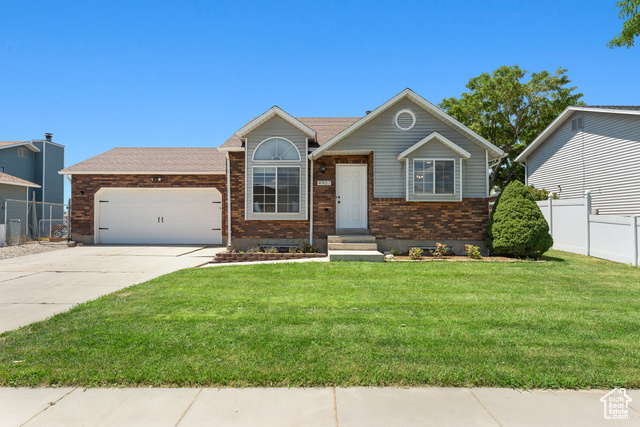 4907 S 3900 W, Roy UT 84067