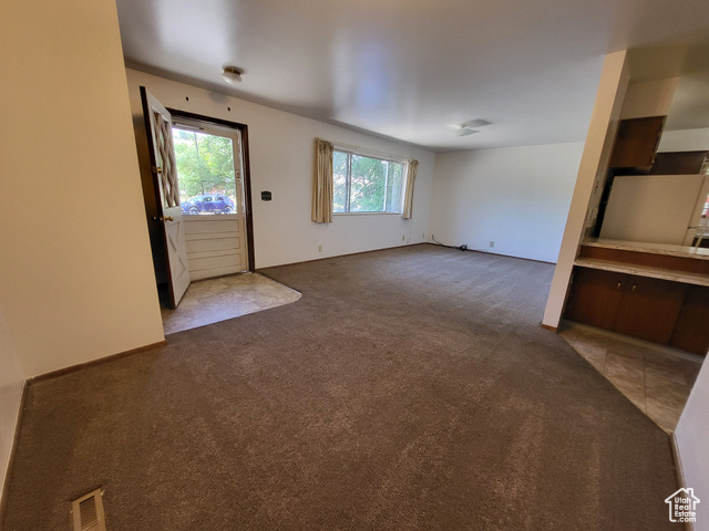 Photo 3 for MLS #2100737 at 860 E 275 North #1&2