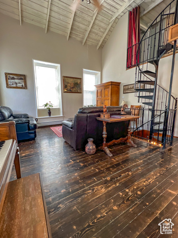 Photo 10 for MLS #2100758 at 38 E Center St