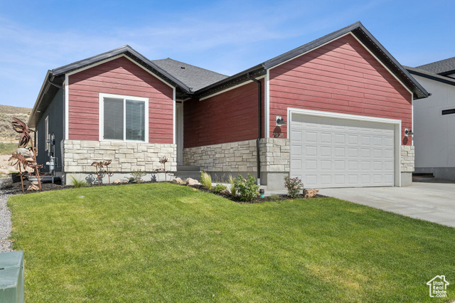 7926 N BRISTLECONE RD, Eagle Mountain UT 84005
