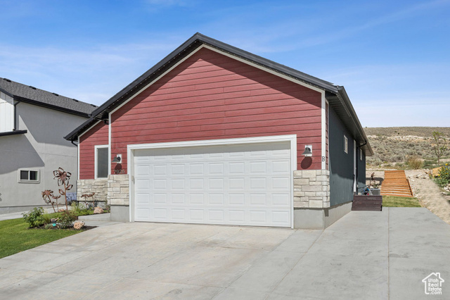 Photo 3 for MLS #2100768 at 7926 N Bristlecone Rd