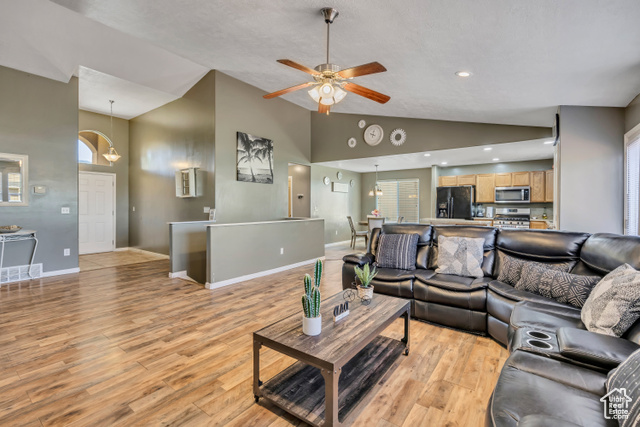 Photo 5 for MLS #2100777 at 6059 Bayshore Dr