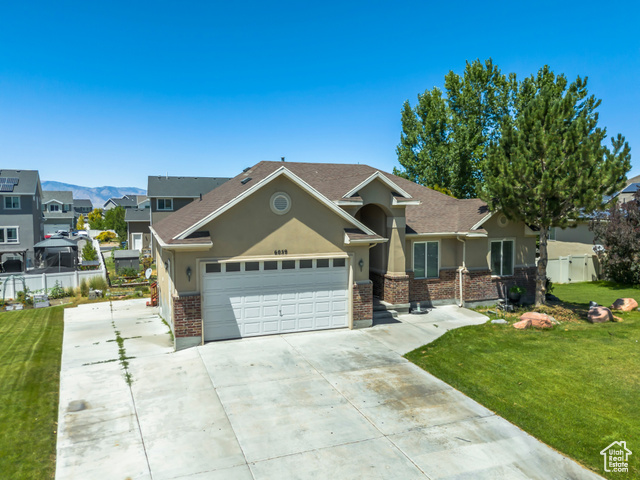 Photo 59 for MLS #2100777 at 6059 Bayshore Dr